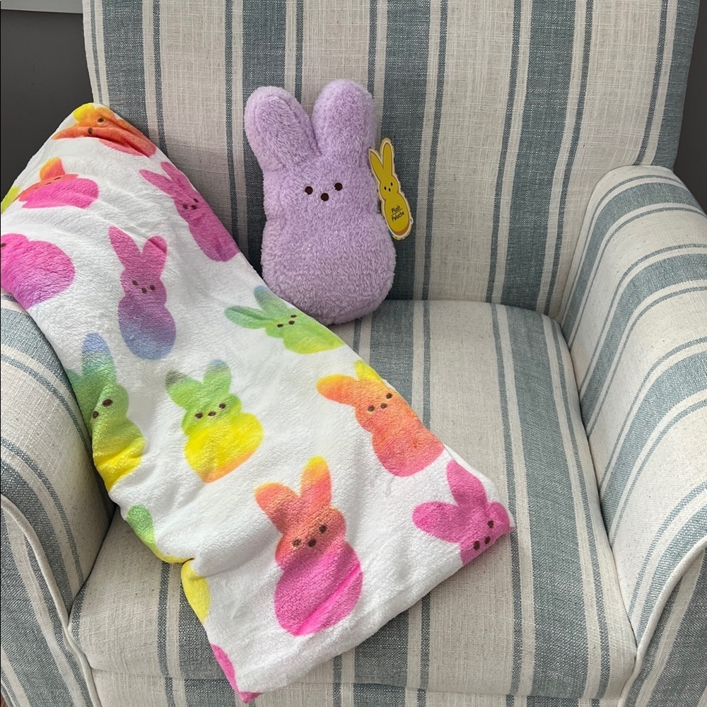 Peeps Marshmallow Chicks Printed Plush Throw Blanket